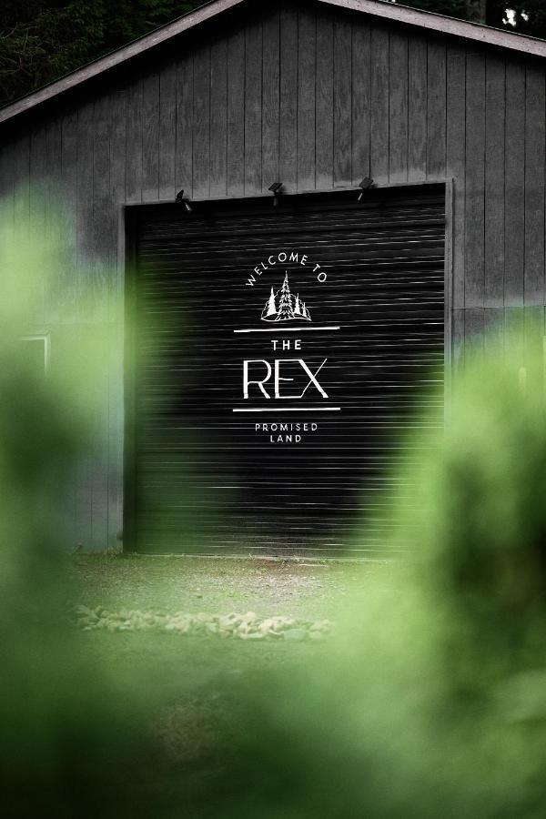 The Rex Hotel Greentown Exterior foto